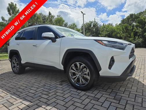 2025 Toyota RAV4 Hybrid Limited