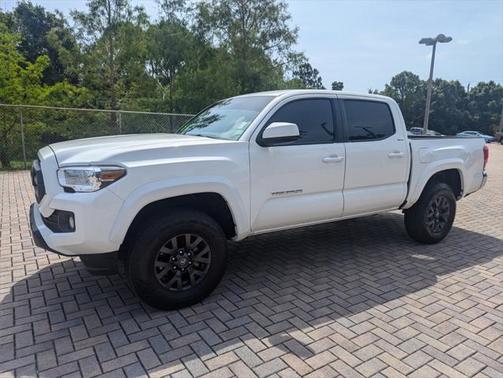 2022 Toyota Tacoma SR5