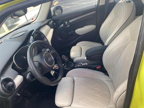 2023 MINI Hardtop Cooper S