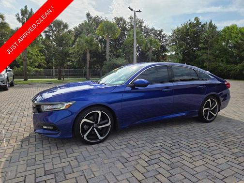 Still Night Pearl 2020 Honda Accord Sport 1.5T