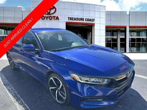 Still Night Pearl 2020 Honda Accord Sport 1.5T