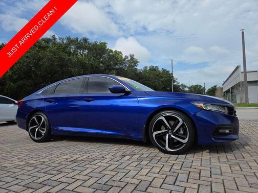 Still Night Pearl 2020 Honda Accord Sport 1.5T
