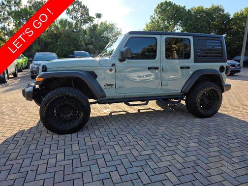 Earl Clearcoat 2024 Jeep Wrangler Sport S