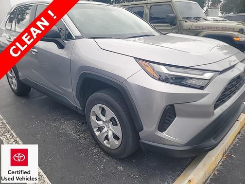 2024 Toyota RAV4 LE