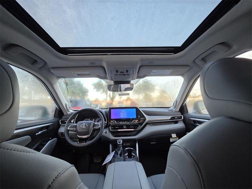 2025 Toyota Highlander Limited