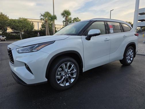 2025 Toyota Highlander Limited