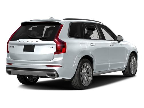Ice White 2016 Volvo XC90 T6 Momentum