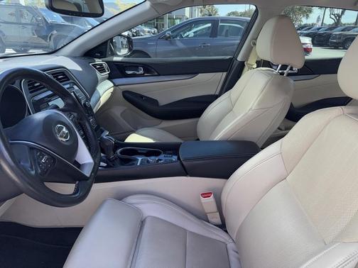 2017 Nissan Maxima 3.5 SL