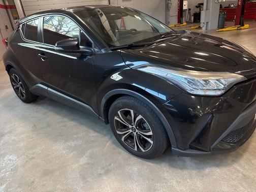 Black Sand Pearl 2021 Toyota C-HR LE