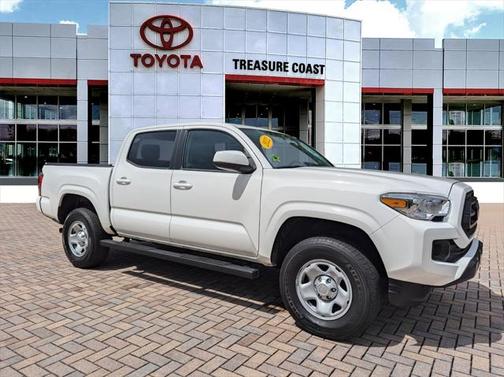 2022 Toyota Tacoma SR