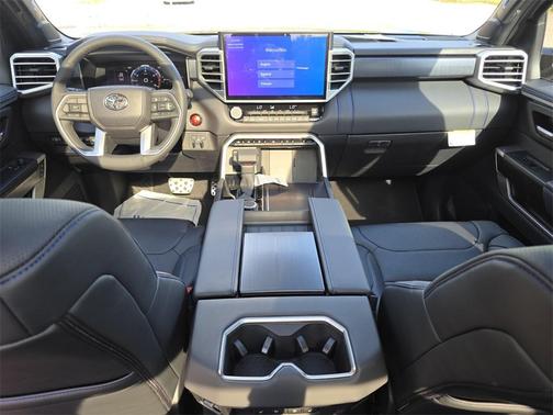 2025 Toyota Tundra Hybrid Platinum