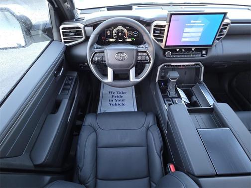 2026 Toyota Tundra Hybrid Platinum