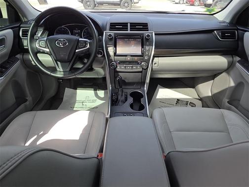 2017 Toyota Camry XLE