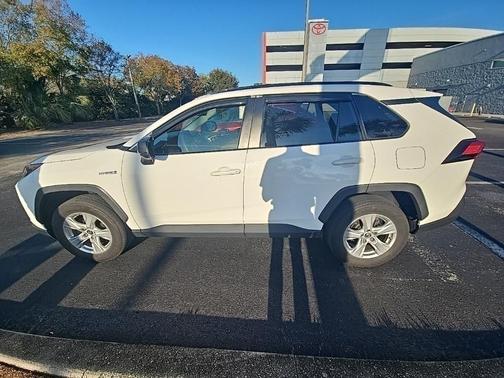 2019 Toyota RAV4 Hybrid LE