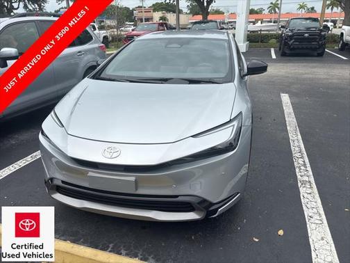 2024 Toyota Prius XLE