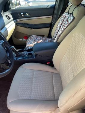 2017 Ford Explorer Base