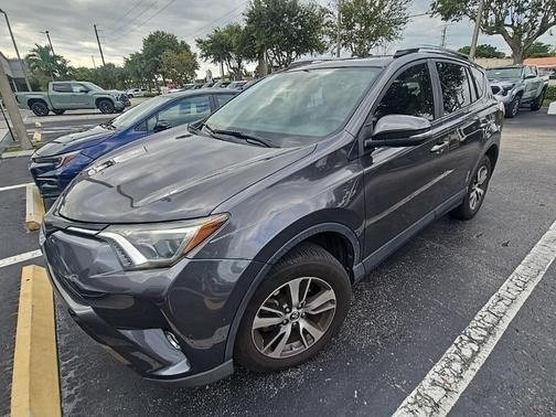 2018 Toyota RAV4 XLE