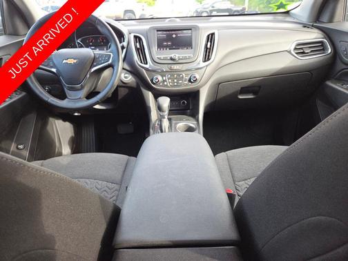 Sterling Gray Metallic 2024 Chevrolet Equinox 1LT