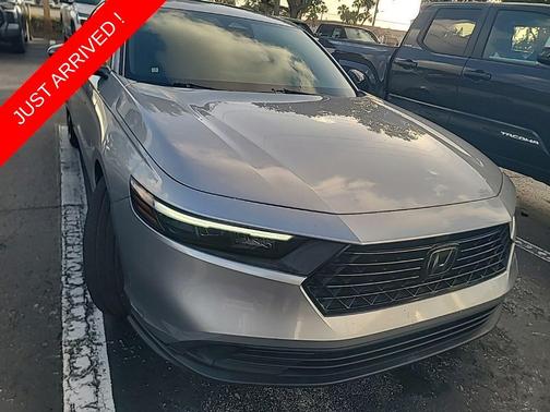 Lunar Silver Metallic 2023 Honda Accord Hybrid Sport
