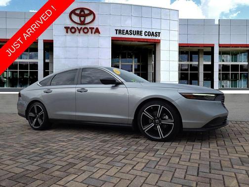 Lunar Silver Metallic 2023 Honda Accord Hybrid Sport