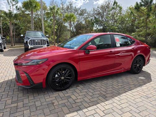 2026 Toyota Camry SE