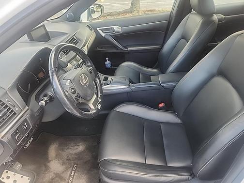 2016 Lexus CT 200h Base