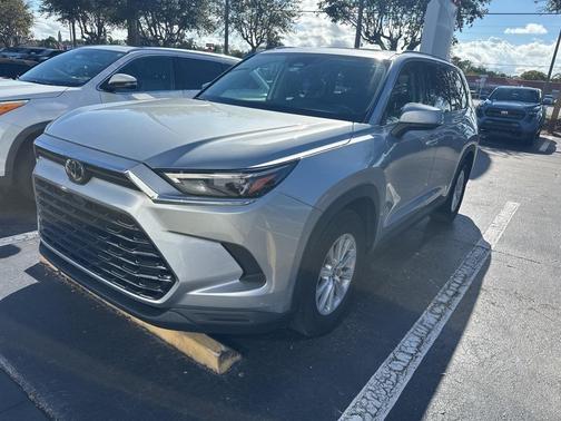 2024 Toyota Grand Highlander Hybrid XLE