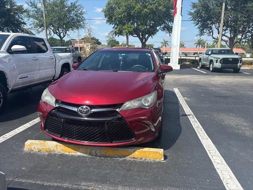 2015 Toyota Camry SE