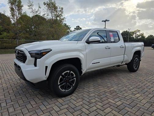 2025 Toyota Tacoma TRD Sport
