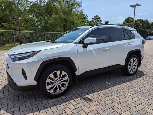 2024 Toyota RAV4 XLE Premium