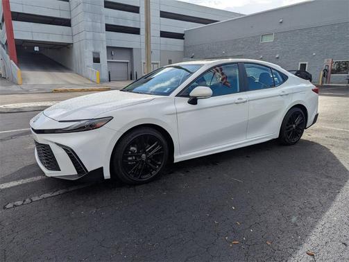 2026 Toyota Camry SE