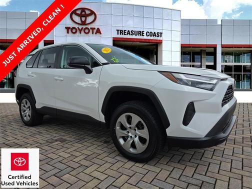 2023 Toyota RAV4 LE
