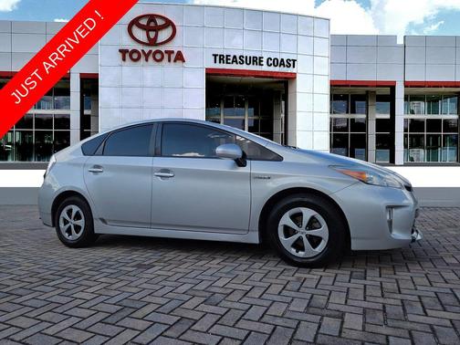 Classic Silver Metallic 2012 Toyota Prius Three