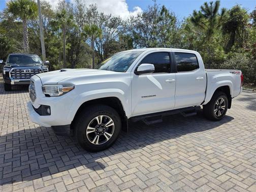 2016 Toyota Tacoma TRD Sport