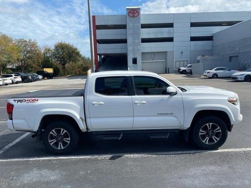2016 Toyota Tacoma TRD Sport