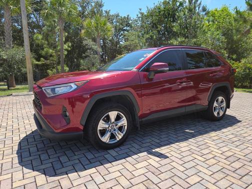 Ruby Flare Pearl 2019 Toyota RAV4 XLE