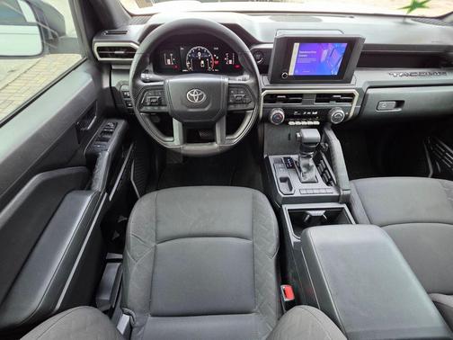 Ice Cap 2024 Toyota Tacoma SR
