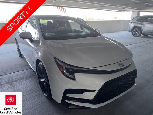 Ice Cap 2025 Toyota Corolla SE