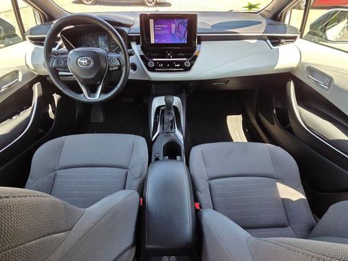 Wind Chill Pearl 2025 Toyota Corolla SE