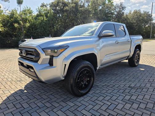 2024 Toyota Tacoma SR5