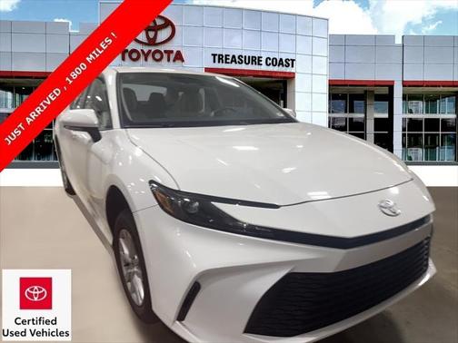 2025 Toyota Camry LE