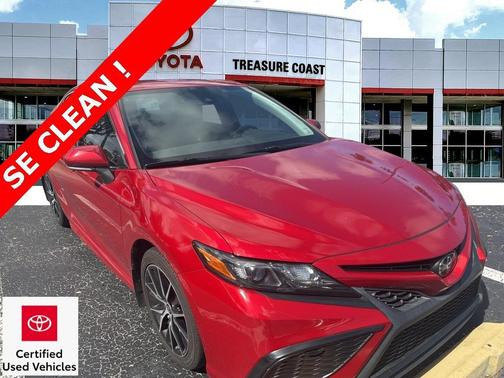 2022 Toyota Camry SE