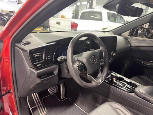 2022 Lexus NX 350 F SPORT Handling