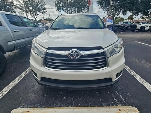 2016 Toyota Highlander XLE