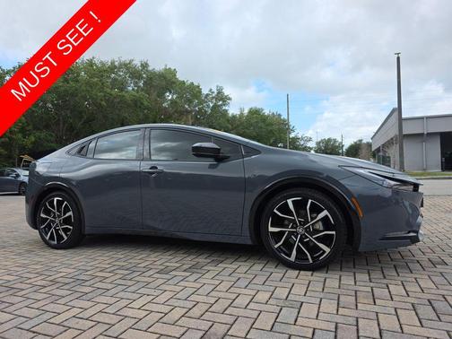 Guardian Gray 2024 Toyota Prius Prime XSE