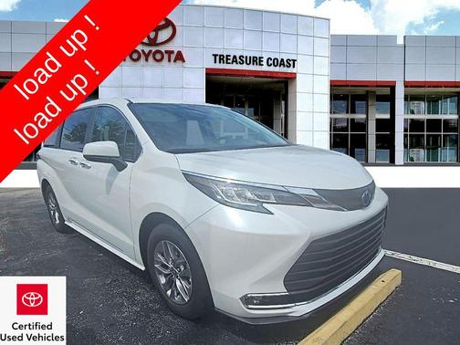 Wind Chill Pearl 2023 Toyota Sienna XLE