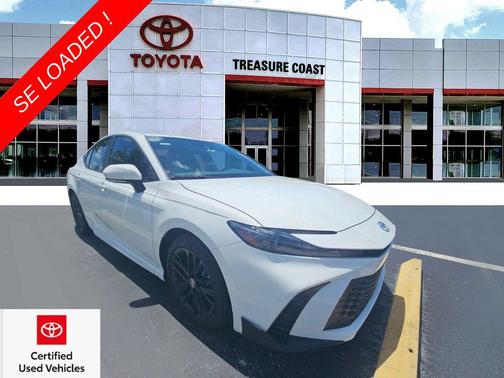 Ice Cap 2026 Toyota Camry SE