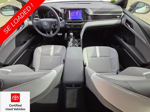Ice Cap 2026 Toyota Camry SE
