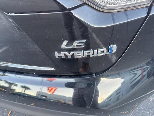 2024 Toyota Corolla Hybrid SE