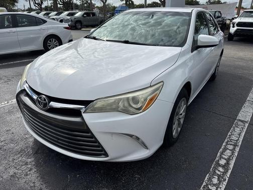 2015 Toyota Camry LE